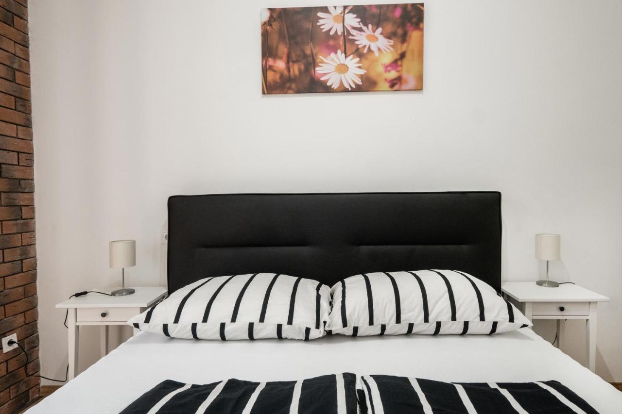 Apartmán Jacuzzi And Privacy With 2 Balconies And Free Garage Budapešť Exteriér fotografie